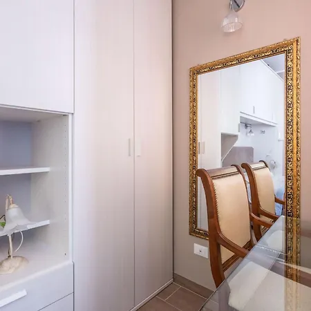 Marconi Escape Apartman